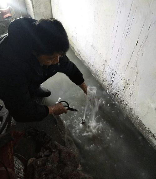 镇江句容防水堵漏